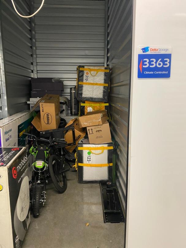 Storage Unit Auction in Jersey City, NJ at Delta SelfStorage Jersey